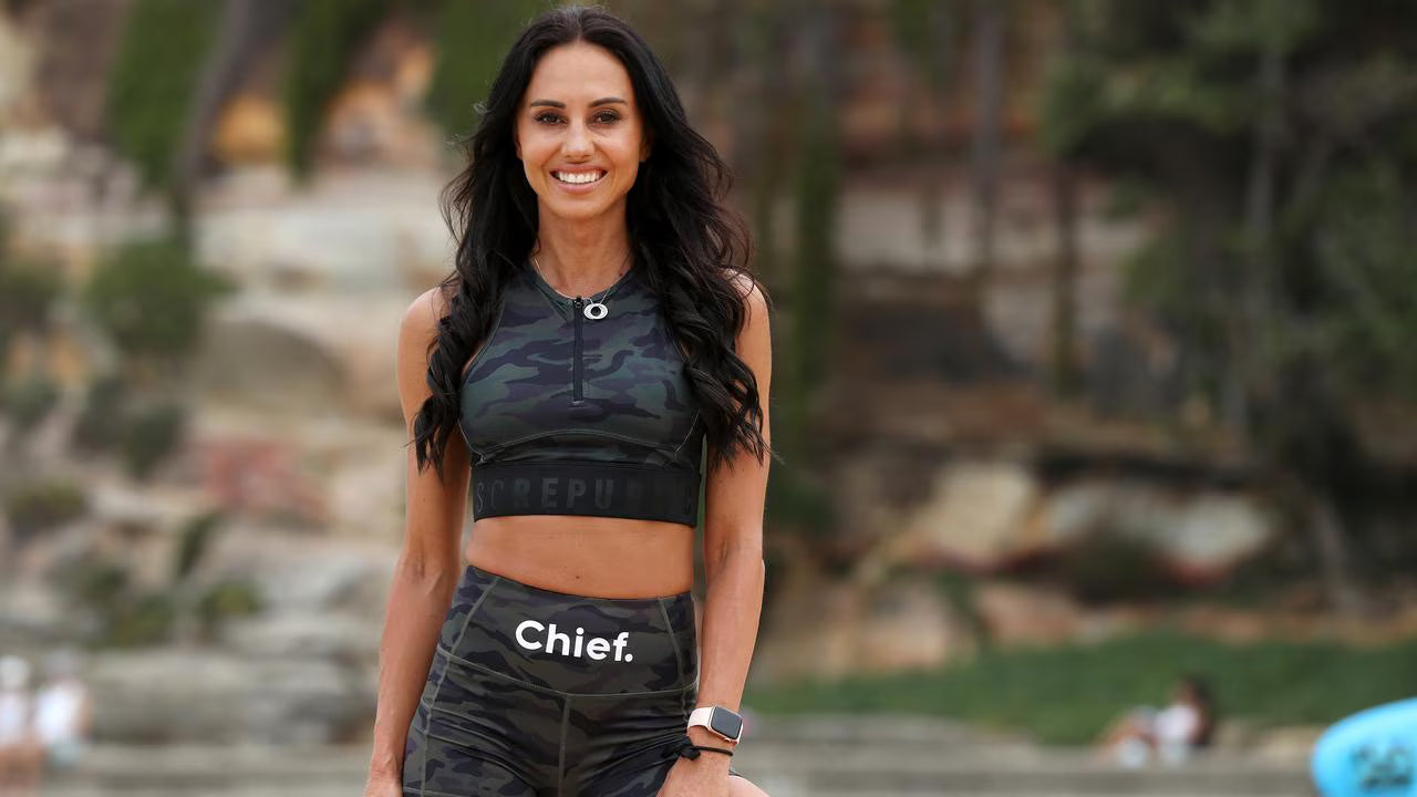 Sauna, cold plunge, red light therapy and nutrition: how to support your body before and after a bathhouse session