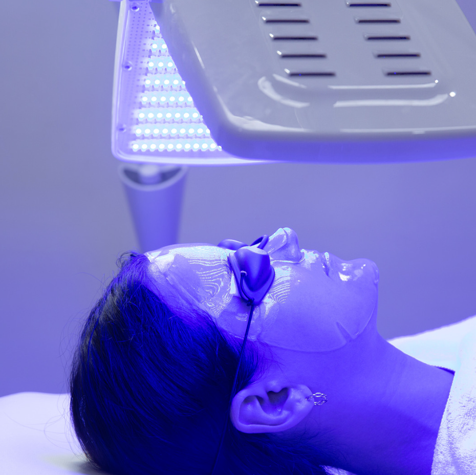 
                
                    Load image into Gallery viewer, New-Age LED Skin Illumination Facial 75mins
                
            